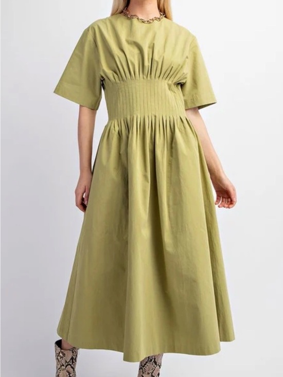 Gigio Dresses & Skirts - Smocked Pintuck Waist Midi Dress in Olive Green
